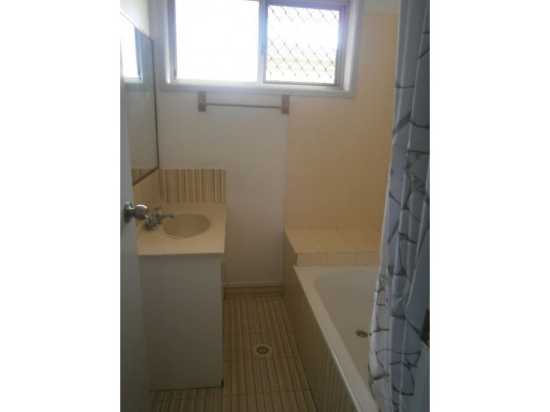 280 River Hills Rd, Eagleby QLD 4207