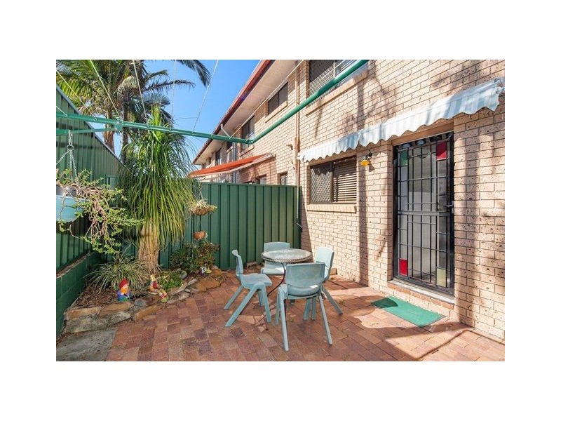 8/13 Albert Street, Eagleby QLD 4207