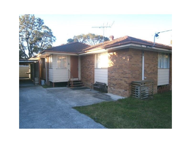 34 Jean St, Woodridge QLD 4114