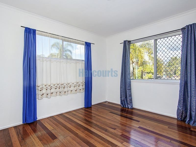 72 Leanne Street, Marsden QLD 4132