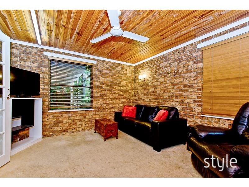 85 Natalie Road, Buccan QLD 4207