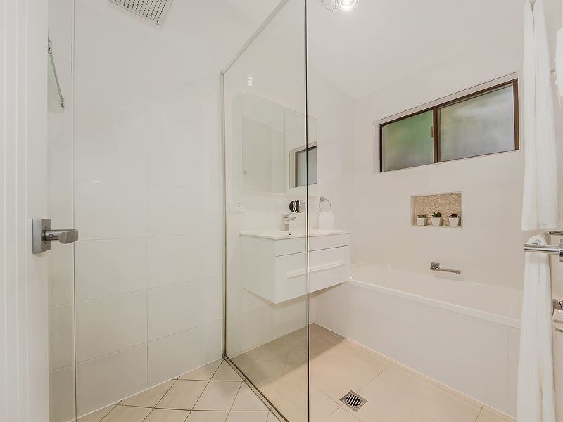 35 Colonsay Street, Middle Park QLD 4074