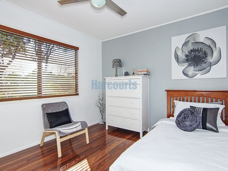 38 Devon St, Rochedale South QLD 4123