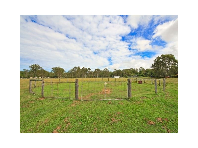 2 Latimer Road, Logan Village QLD 4207