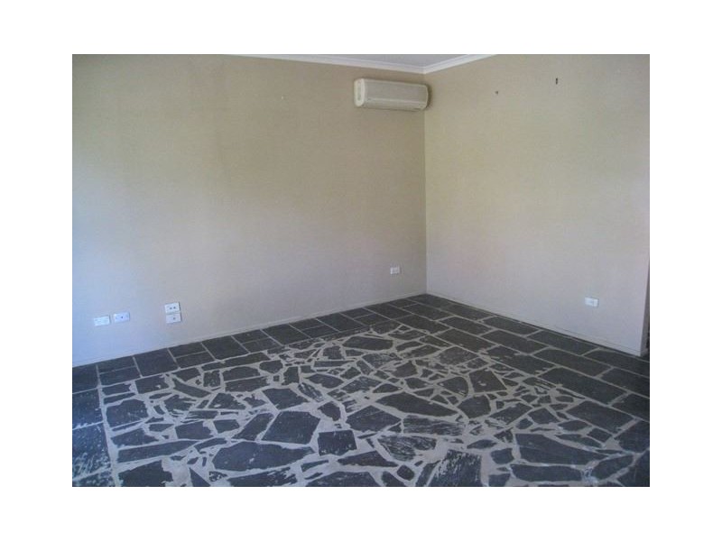 12 Ceduna Street, Loganholme QLD 4129
