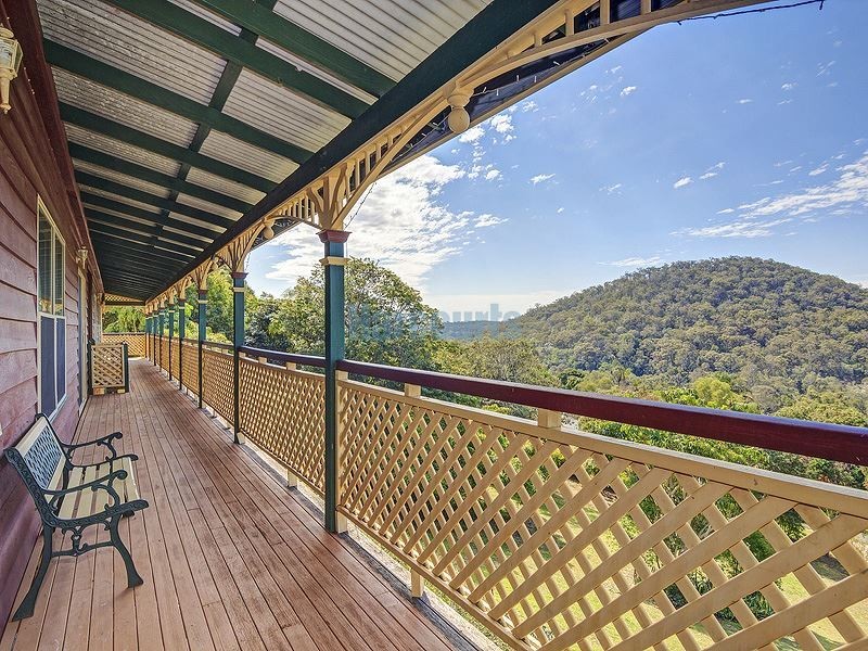 22 Bahrview Drive, Bahrs Scrub QLD 4207