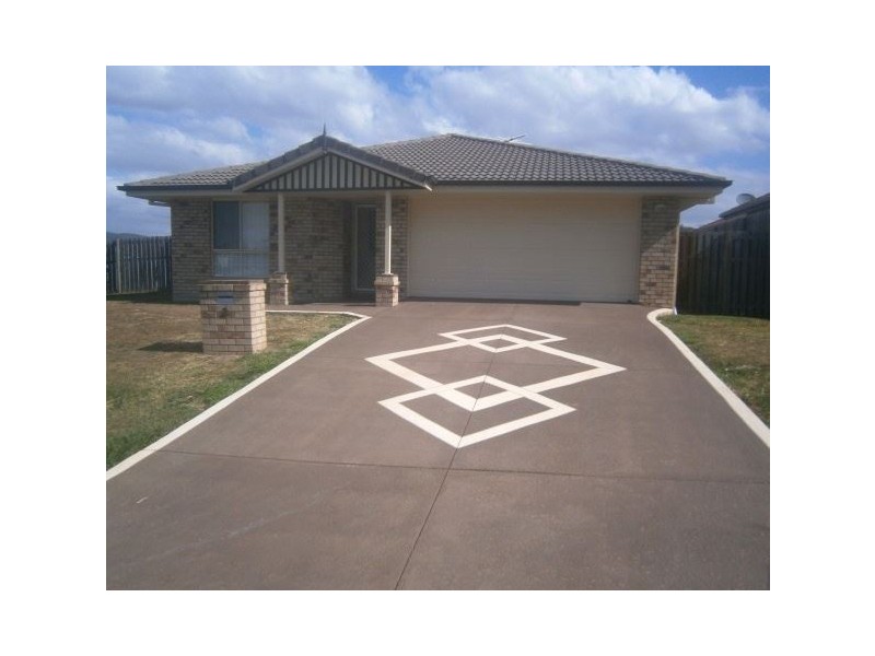 2 Crestwood Street, Bahrs Scrub QLD 4207