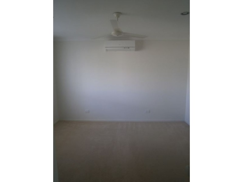 2 Crestwood Street, Bahrs Scrub QLD 4207