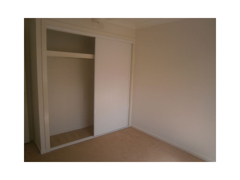 2 Crestwood Street, Bahrs Scrub QLD 4207