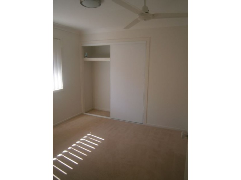 2 Crestwood Street, Bahrs Scrub QLD 4207