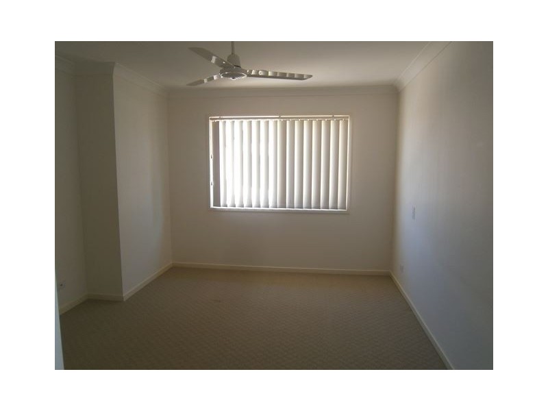 7/38 River Hills Rd, Eagleby QLD 4207