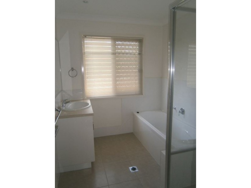 7/38 River Hills Rd, Eagleby QLD 4207