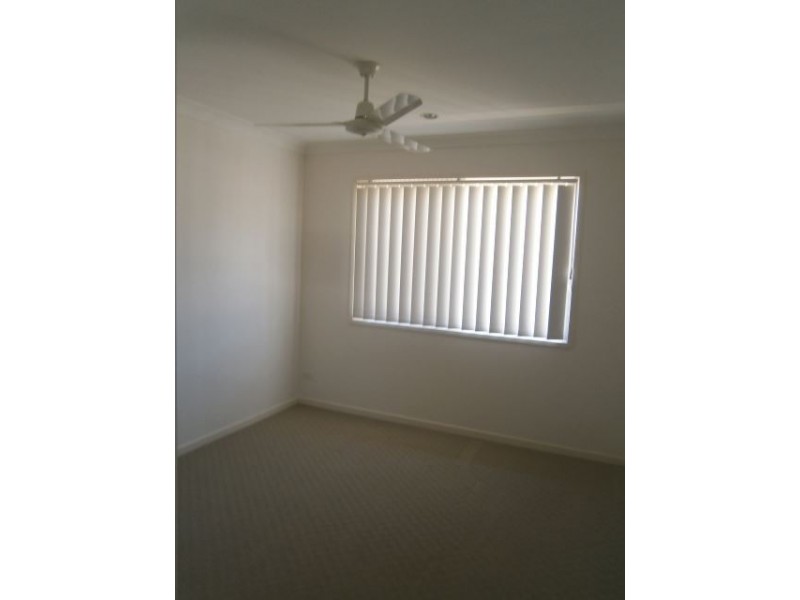 7/38 River Hills Rd, Eagleby QLD 4207