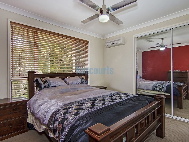 3 Shona Ct, Mount Warren Park QLD 4207