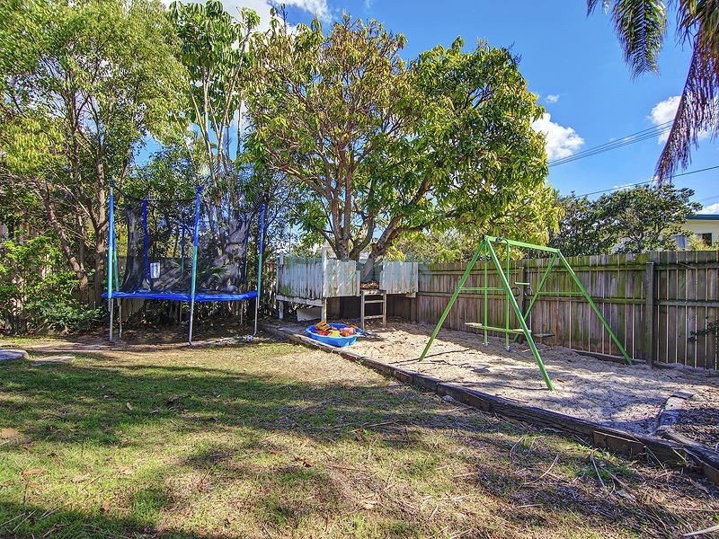 10 Crest Street, Beenleigh QLD 4207