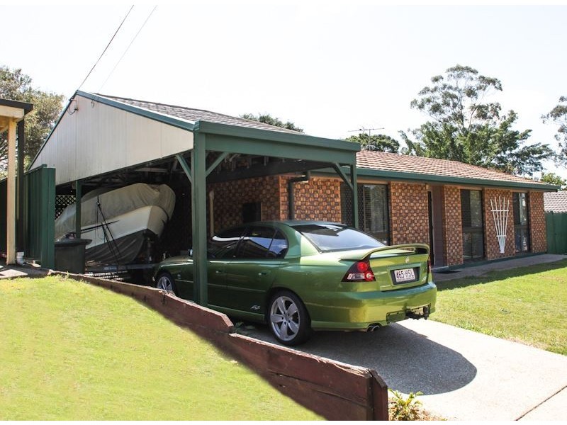 34 Avonmore Street, Edens Landing QLD 4207