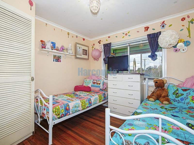 17 Lowanna St, Slacks Creek QLD 4127