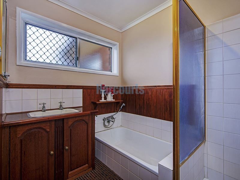17 Lowanna St, Slacks Creek QLD 4127