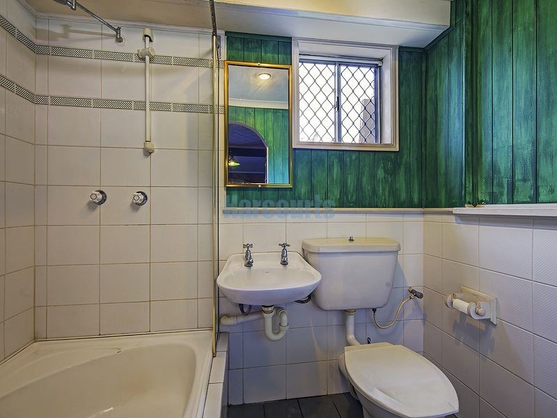 17 Lowanna St, Slacks Creek QLD 4127