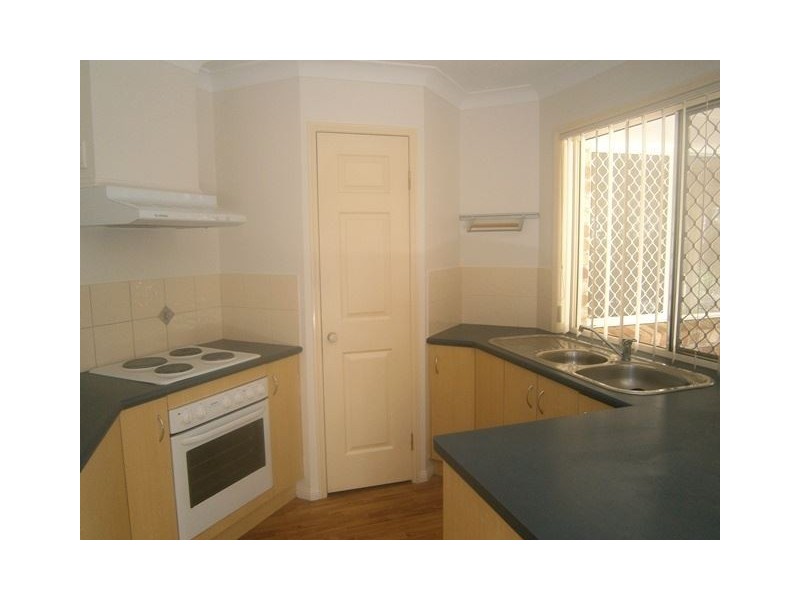 49 Chatfield Street, Edens Landing QLD 4207