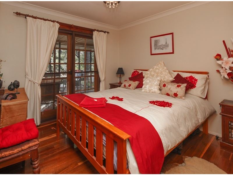 707 Plunkett Rd, Cedar Creek QLD 4207