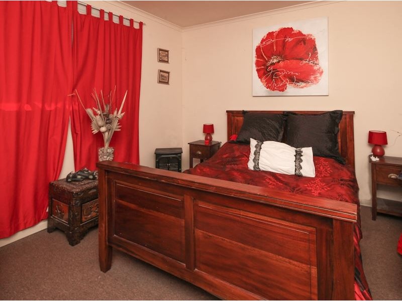 707 Plunkett Rd, Cedar Creek QLD 4207