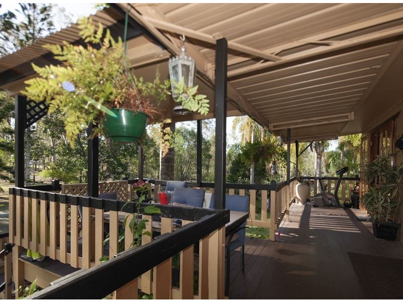 707 Plunkett Rd, Cedar Creek QLD 4207