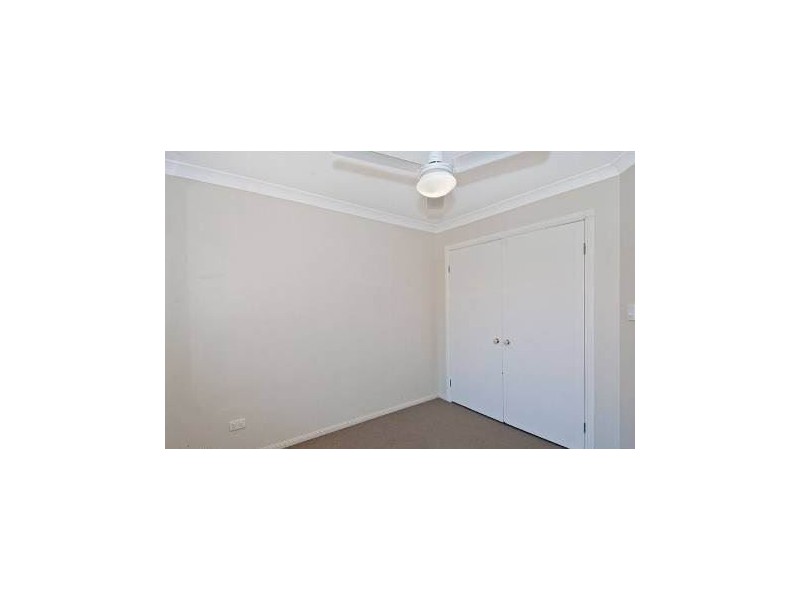 13 Hendrix St, Windaroo QLD 4207