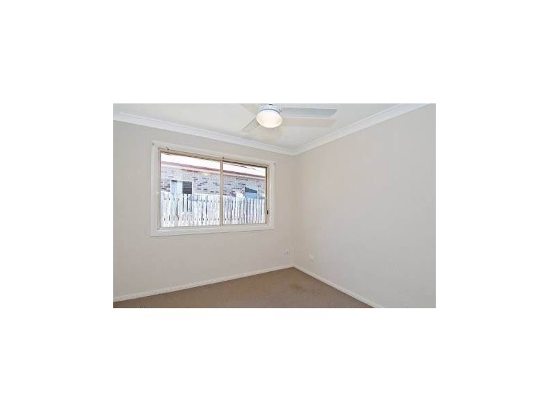 13 Hendrix St, Windaroo QLD 4207