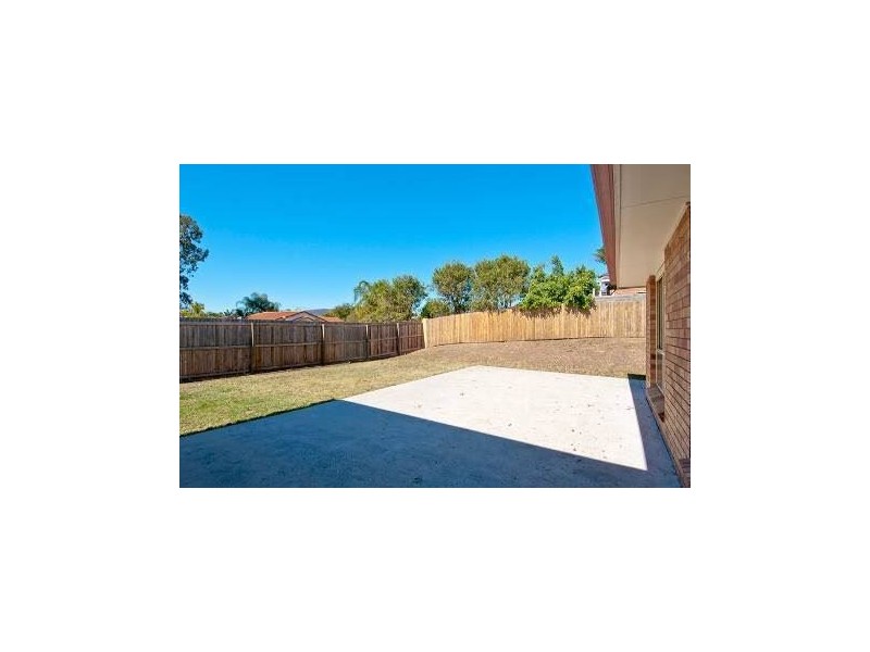 13 Hendrix St, Windaroo QLD 4207