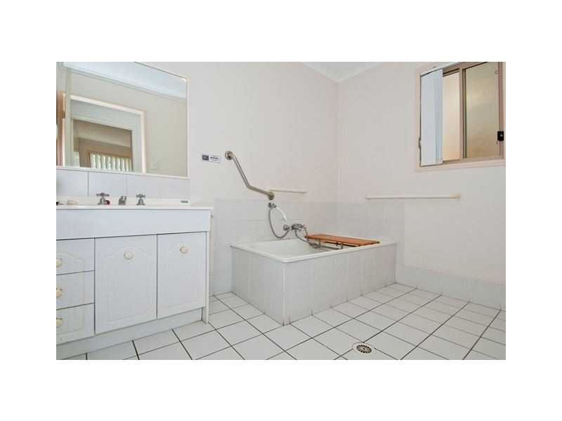 6/16 Holzheimer Rd, Bethania QLD 4205