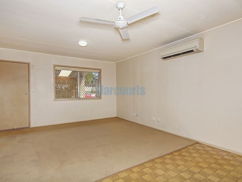 33 Kelvin St, Woodridge QLD 4114