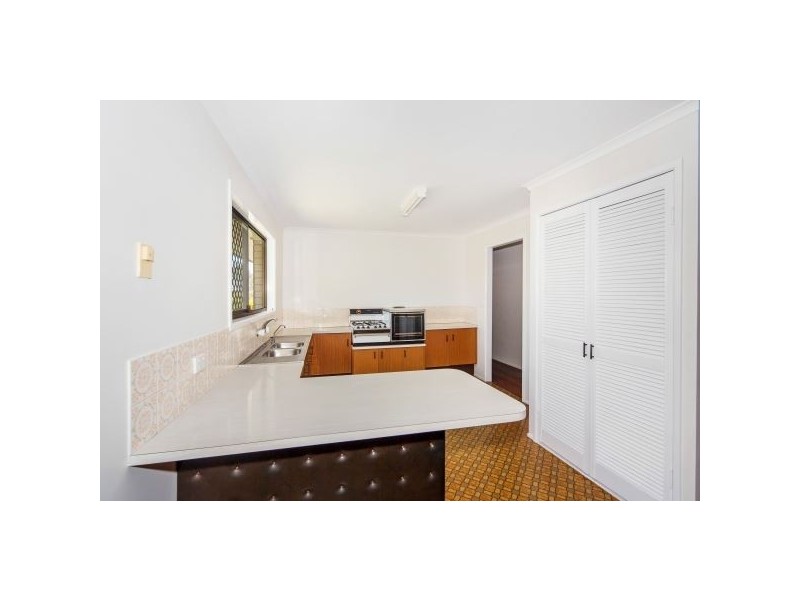 28 Dublin Dr, Eagleby QLD 4207