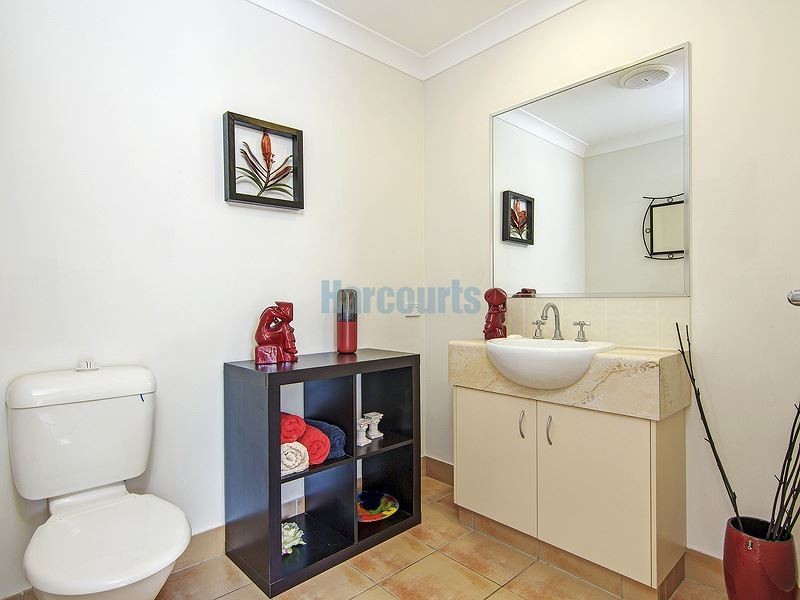 1 Wendt Place, Edens Landing QLD 4207