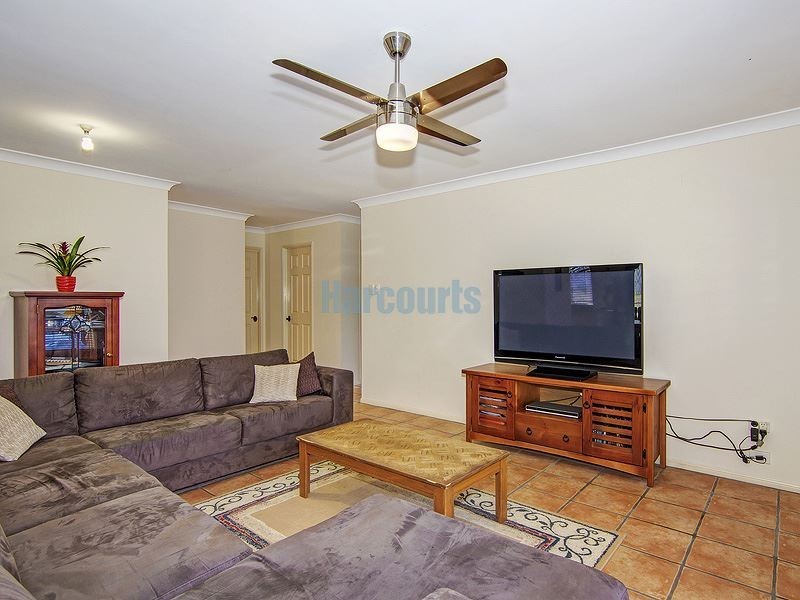 1 Rosemary Court, Beenleigh QLD 4207
