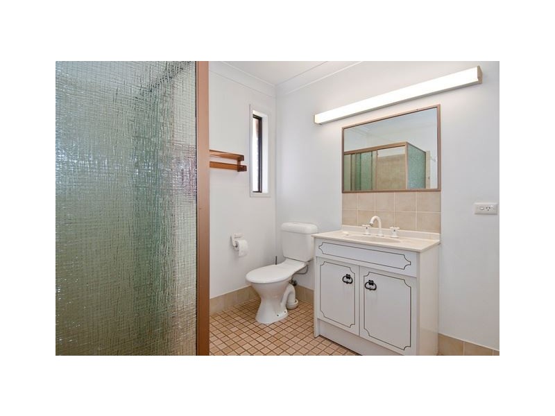 4 Earlsfield Court, Carindale QLD 4152