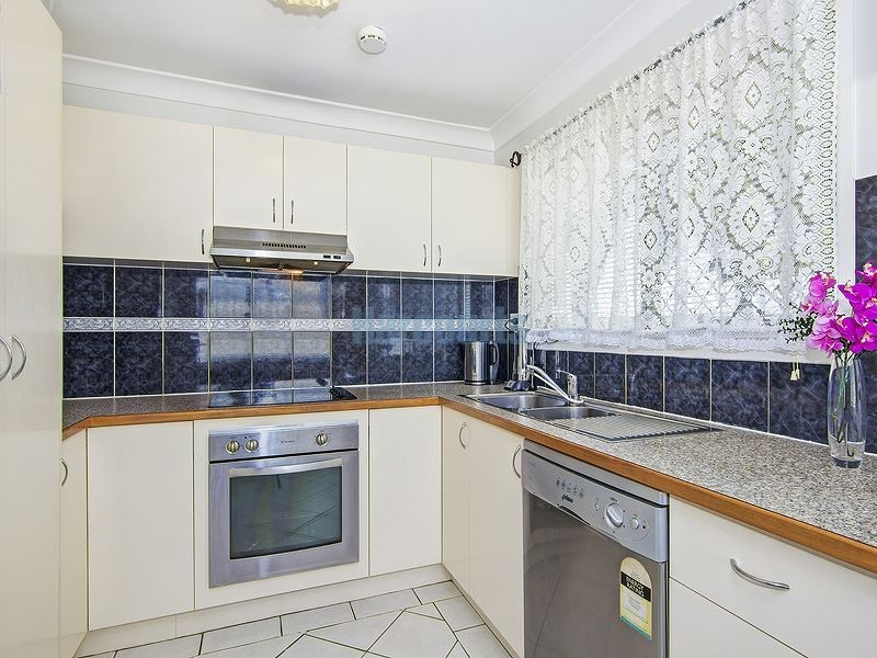 71 Karri Avenue, Logan Central QLD 4114