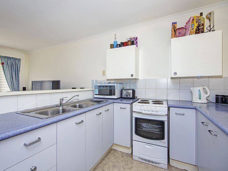 115 Castile Crescent, Edens Landing QLD 4207