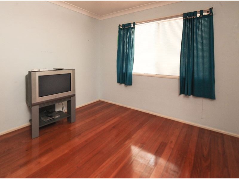 16 Veronica Ct, Buccan QLD 4207