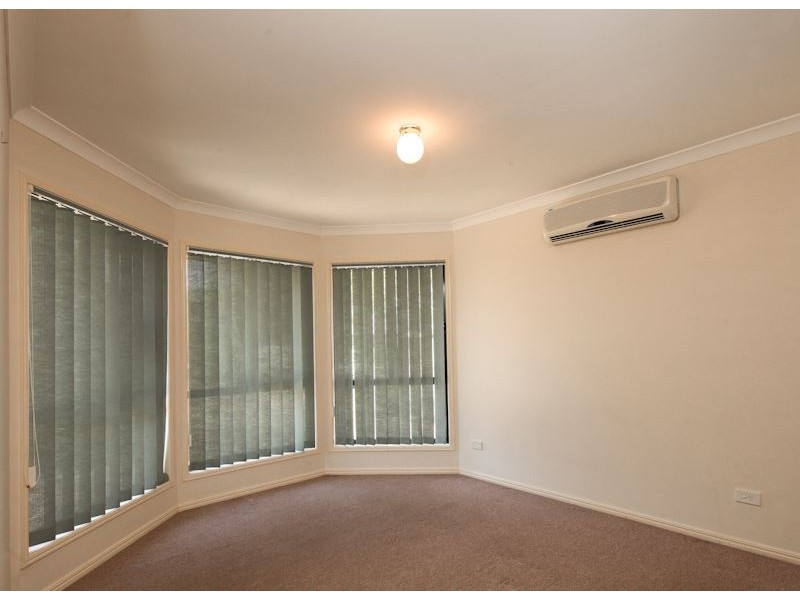 10 Ku-Ring -Gai Close, Loganholme QLD 4129