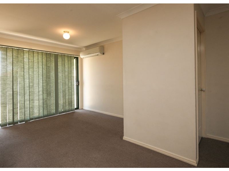 10 Ku-Ring -Gai Close, Loganholme QLD 4129