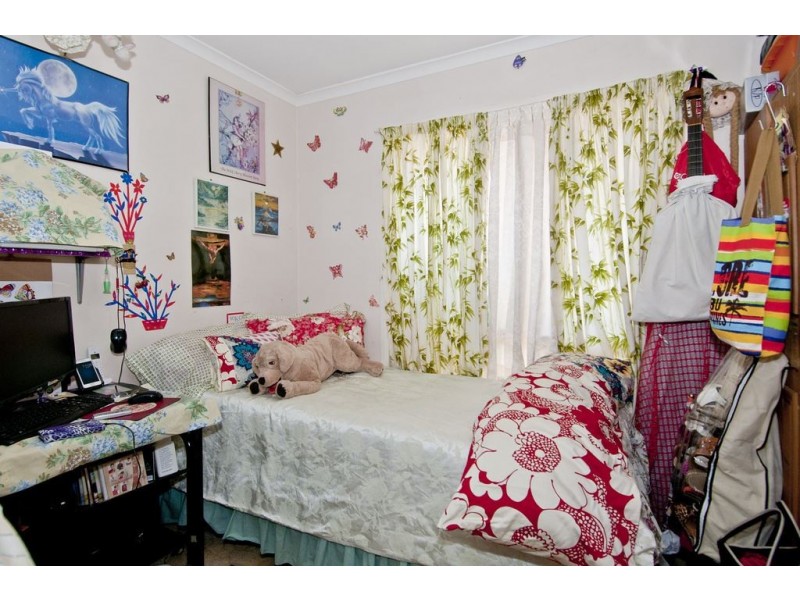 6 Rundell Street, Crestmead QLD 4132