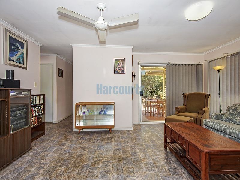 15 Carne Close, Eagleby QLD 4207