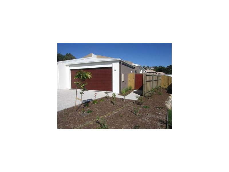 1/64 Castile Crescent, Edens Landing QLD 4207