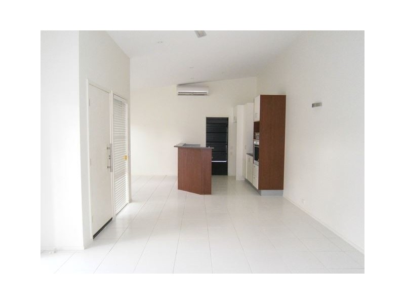 1/64 Castile Crescent, Edens Landing QLD 4207