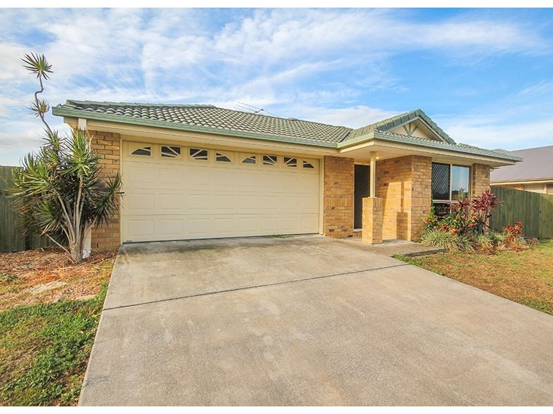 8 Lake Kurwongbah Court, Logan Reserve QLD 4133