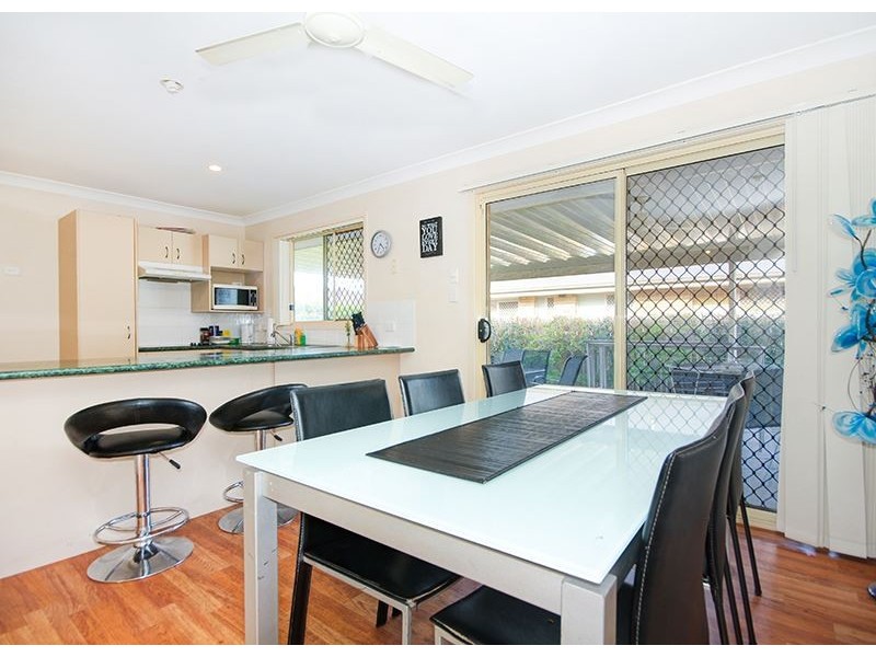 8 Lake Kurwongbah Court, Logan Reserve QLD 4133