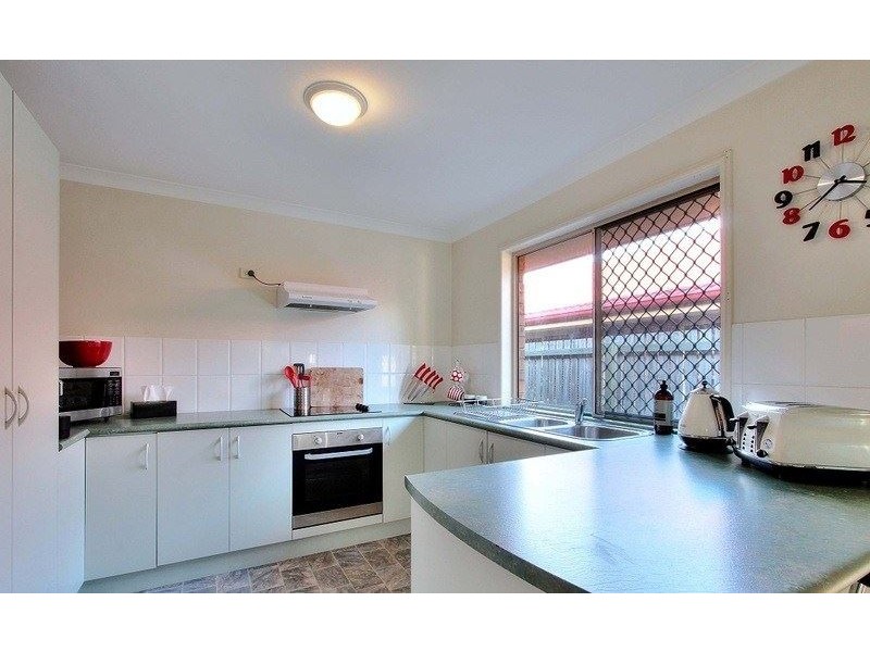 24 Lamington Place, Loganholme QLD 4129