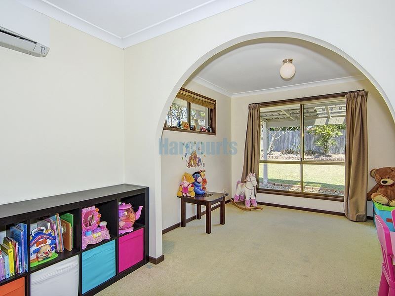 11 Merrow Street, Mount Warren Park QLD 4207