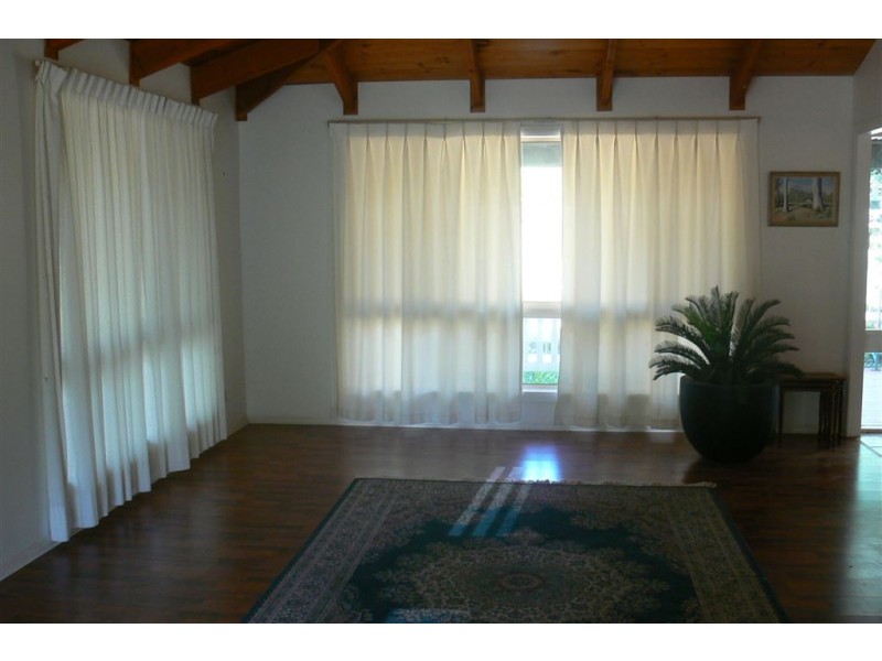 9 Beaton Court, Ormeau QLD 4208